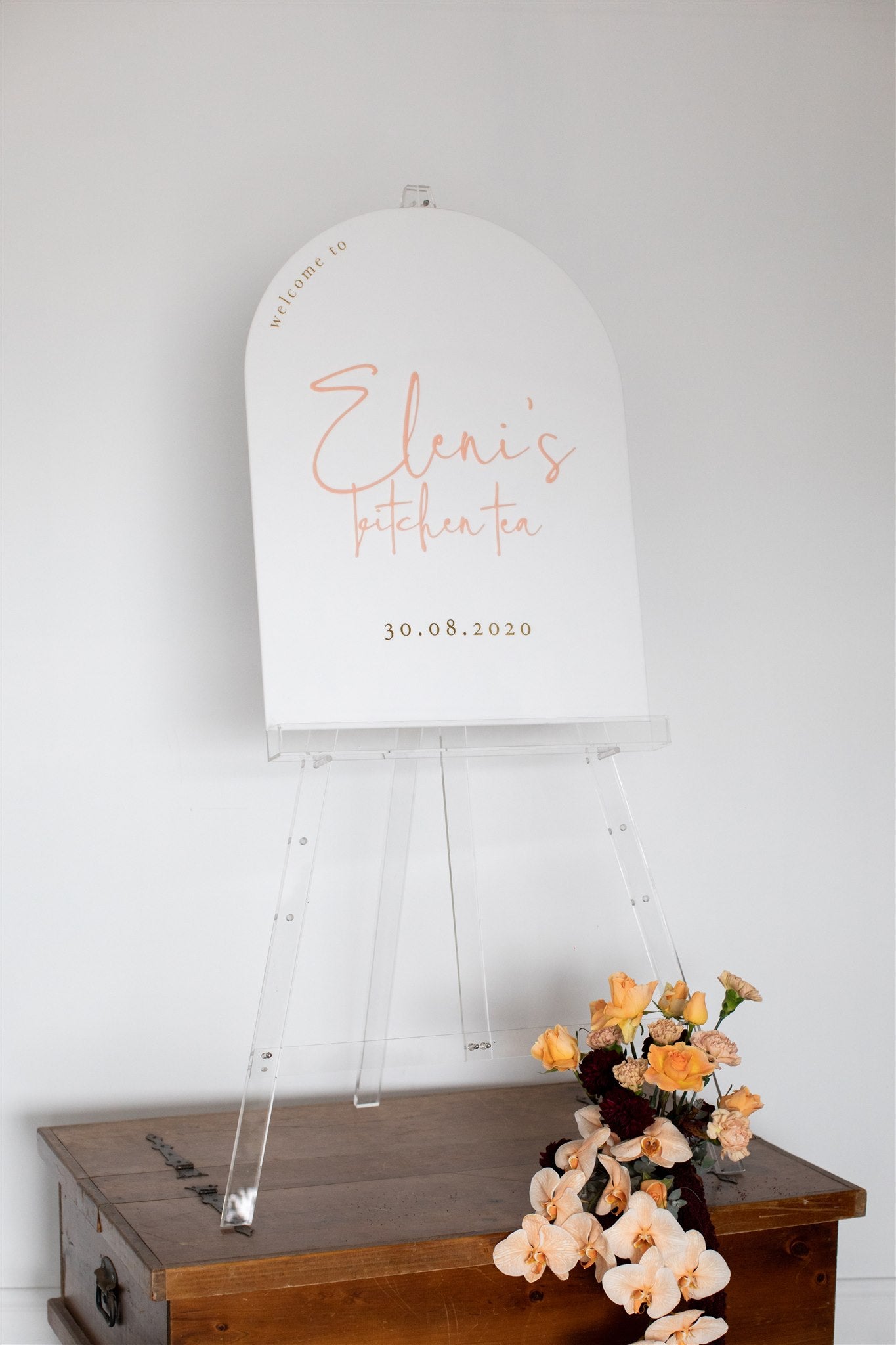 White Arch Acrylic Sign – madebyjdesigns