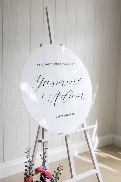 70cm White Circle Sign