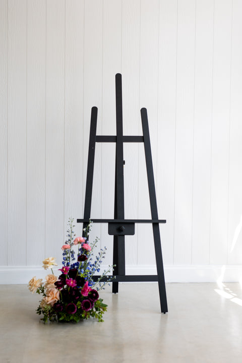 Black Easel